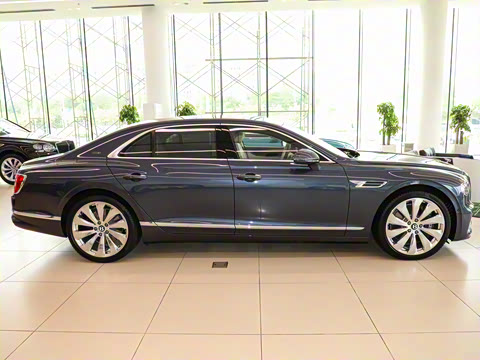 2024�� V8 Edition 8