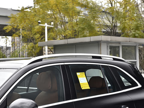 2025�� �Ŀ� GLC 260 L 4MATIC ������