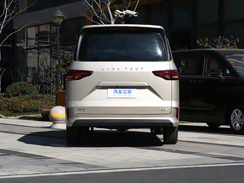 2025�� 1.6L ���������� 7��