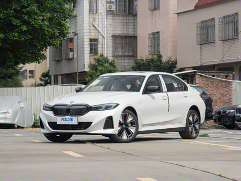 2025�� eDrive 40 L ��ҹ�˶���װ