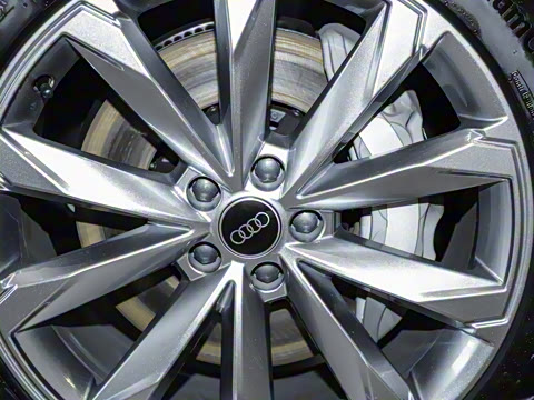 2025�� allroad quattro ̽���� 55 TFSI ����ԽҰ��