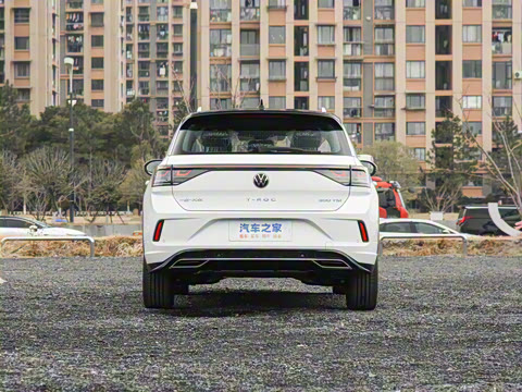 2025�� 300TSI DSG���������