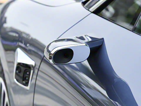 2025�� ���� Ultra