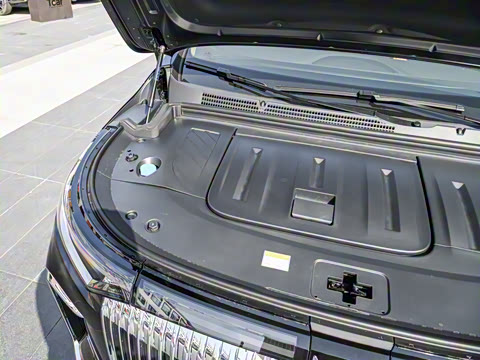 2025�� EV ����׿Խ������