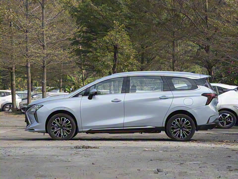 2025�� PHEV ������ 7��