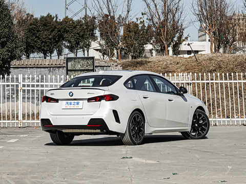 2025�� 225L M�˶���ҹ��װ