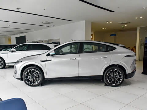 2025�� 625 ������ Max �콢��