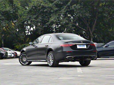 2023�� S 450 L 4MATIC ���ĸ߶���