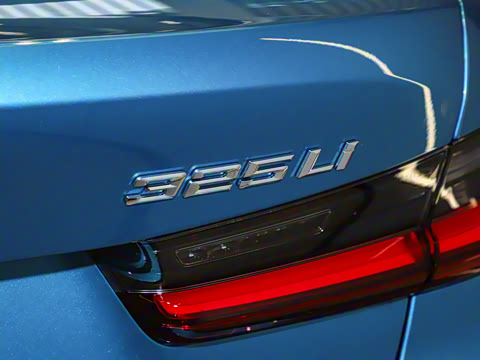 2025�� 325Li M�˶���װ