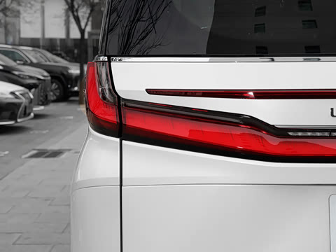 2023�� 500h ����������