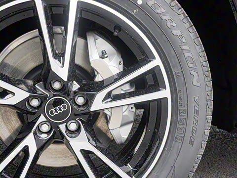 2025�� 45�����ذ� 40 TFSI ʱ�ж�����