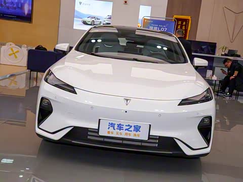 2025�� 300Ultra  �����Ǽ�AD PRO���̰�