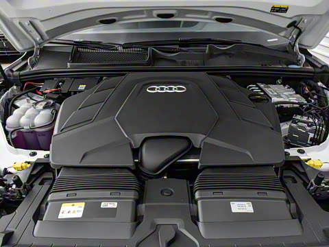 2025�� 55 TFSI quattro S line�˶���