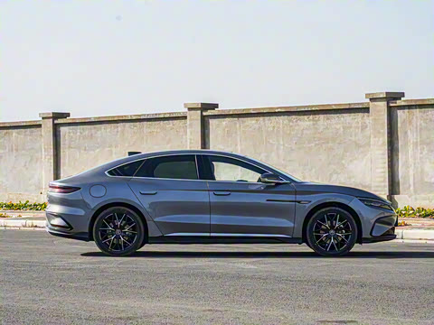 2025�� EV �Ǽݰ� 506KM�����