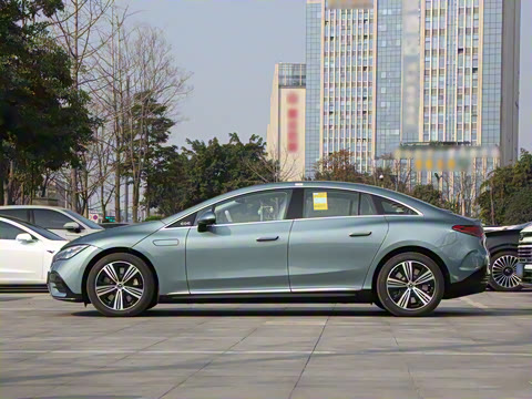 2025�� 500 4MATIC ������