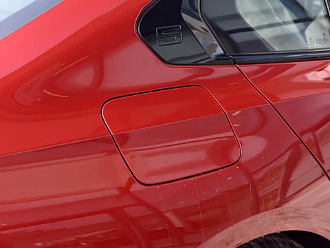 2024�� xDrive M60