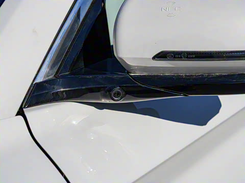 2025�� EV �Ǽݰ� 605km �콢��