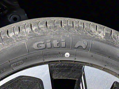 2025�� EV �Ǽݰ� 605km �콢��