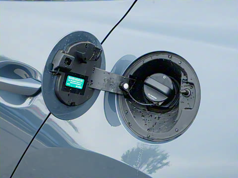 2025�� 2.0L �Զ������