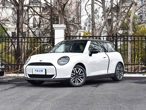 2025�� 456km COOPER E ������