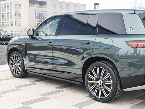 2025�� �콢��