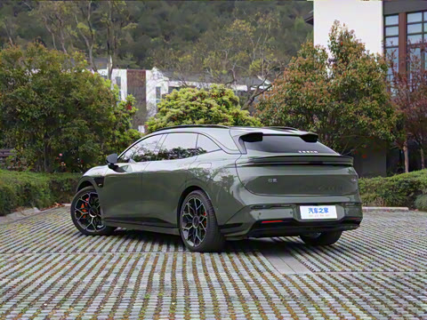 2025�� �����������Ǽݰ� 100kWh