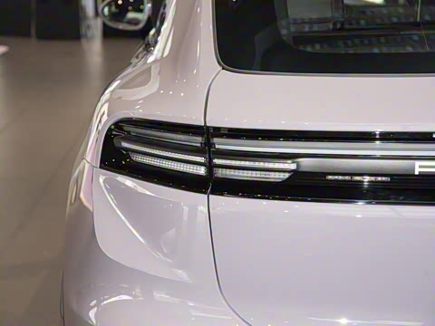 2024�� Macan ��������