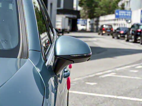 2025�� �Ŀ� GLC 260 L 4MATIC ������