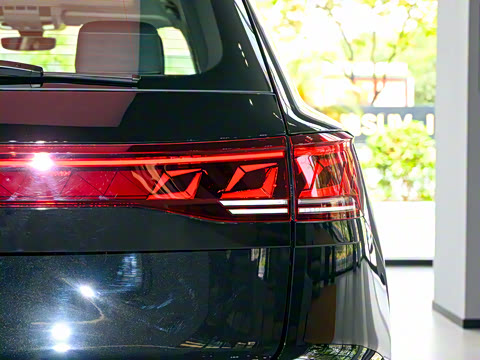 2025�� 2.0TSI ��Ӱ��