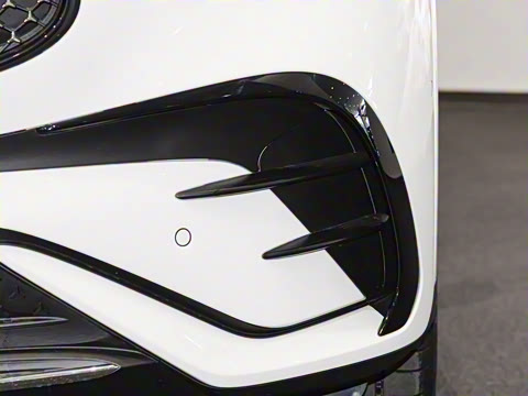 2025�� �Ŀ� GLC 260 L 4MATIC ������