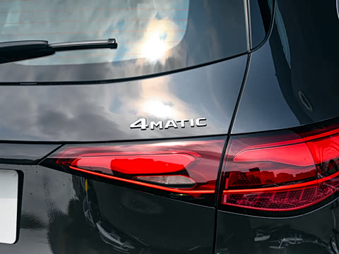 2025�� �Ŀ� GLC 300 L 4MATIC ������ 5��