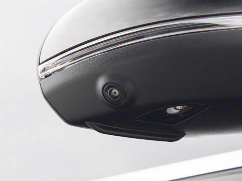 2025�� �Ŀ� C 260 L