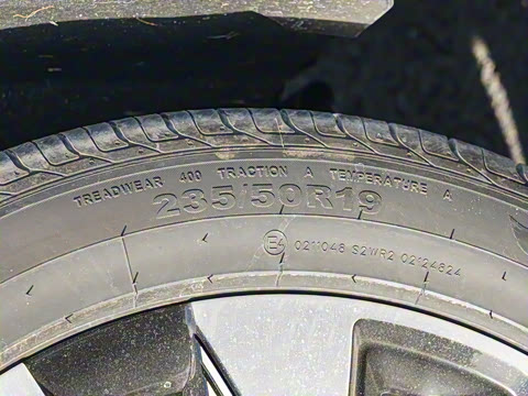 2025�� EV �Ǽݰ� 605km �콢��