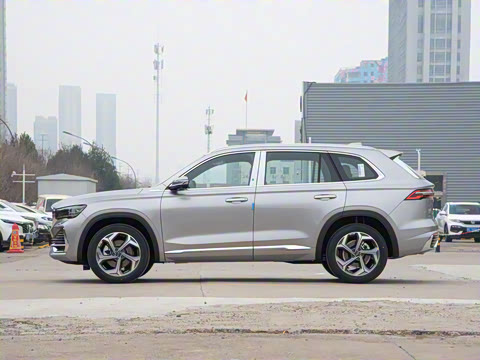 2025�� 2.0TD �Զ����ư�