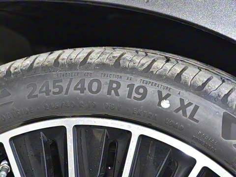 2025�� CLE 300 4MATIC �����ͽ��ܳ�