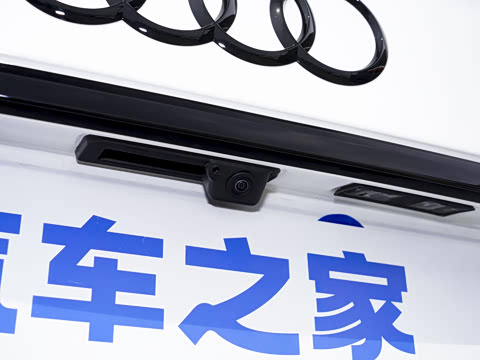 2025�� quattro 45�����ذ� 40 TFSI ������