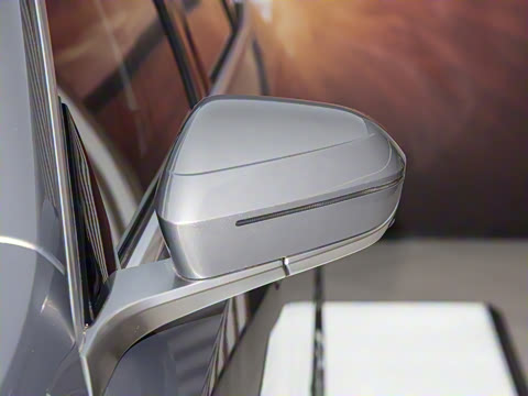 2025�� 530Li ������ M�˶���װ