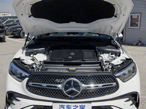 2025�� �Ŀ� GLC 300 L 4MATIC ������ 5��