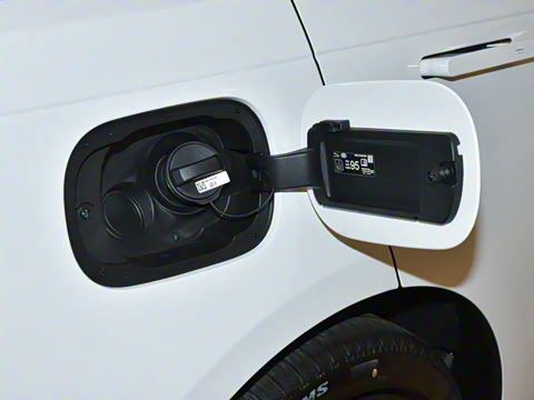 2025�� 400PS Dynamic HSE