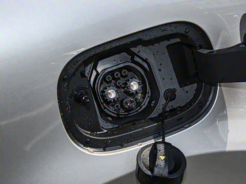 2025�� 205km �����