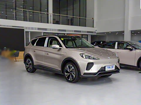 2025�� 688MAX 175kW