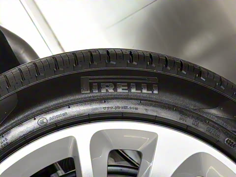 2026�� 4.0T V8 ������