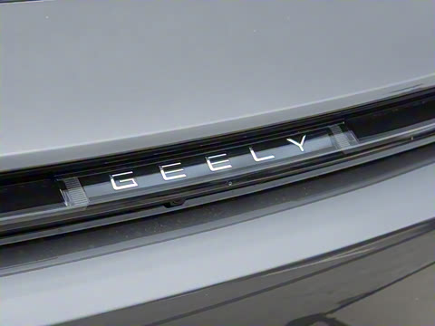 2025�� 130km EM-i ����