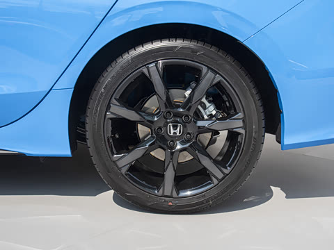 2025�� 2.0L e:HEV �񡤿Ƽ���