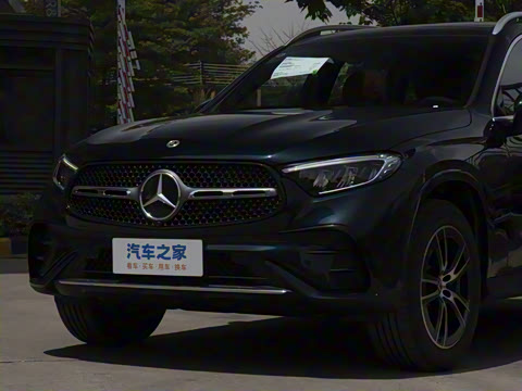 2025�� �Ŀ� GLC 260 L 4MATIC ������