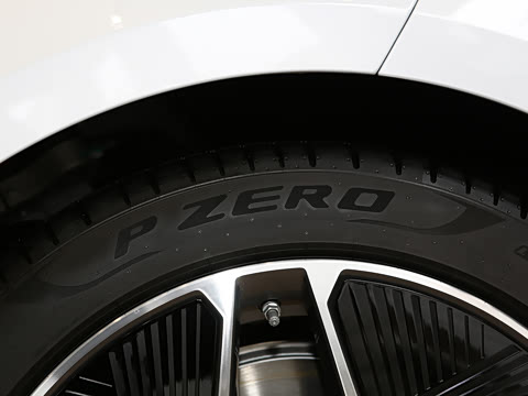 2025�� ��װ��