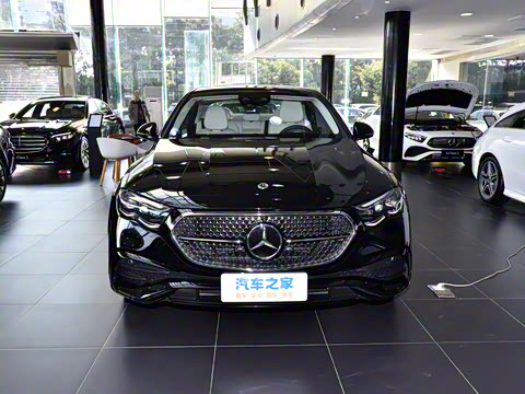 2025�� E 300 �������˶���