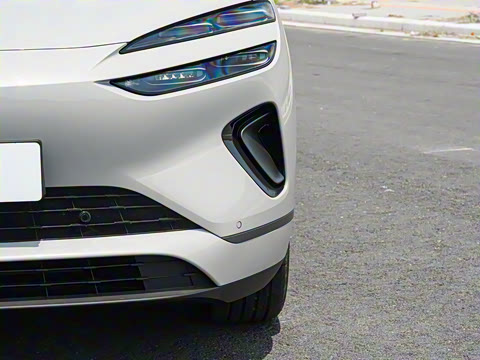 2025�� EV 605�캽Plus��