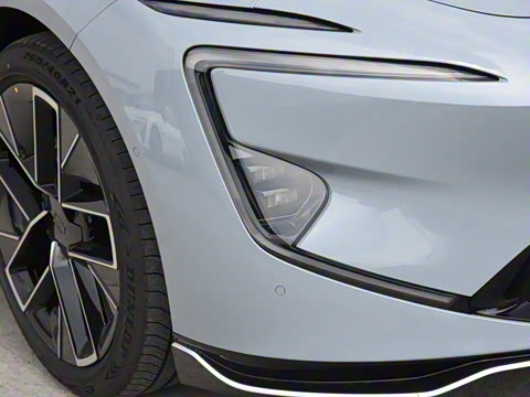 2025�� �Ŀ� Max�����