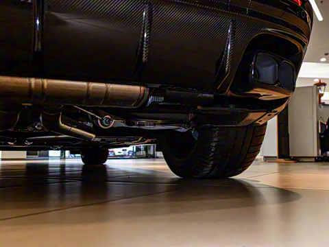 2023�� 3.0T Trofeo